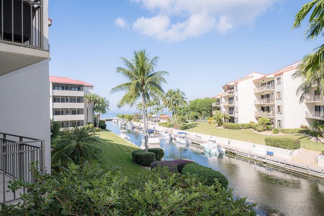 104500 Overseas Hwy Apt B204, Key Largo, FL 33037