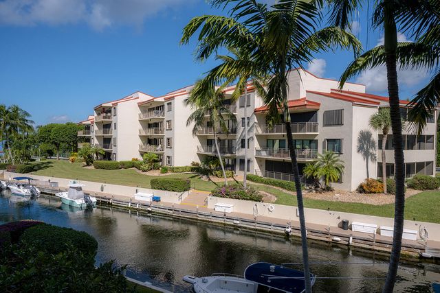 104500 Overseas Hwy Apt B204, Key Largo, FL 33037