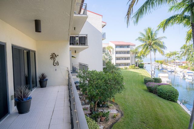 104500 Overseas Hwy Apt B204, Key Largo, FL 33037