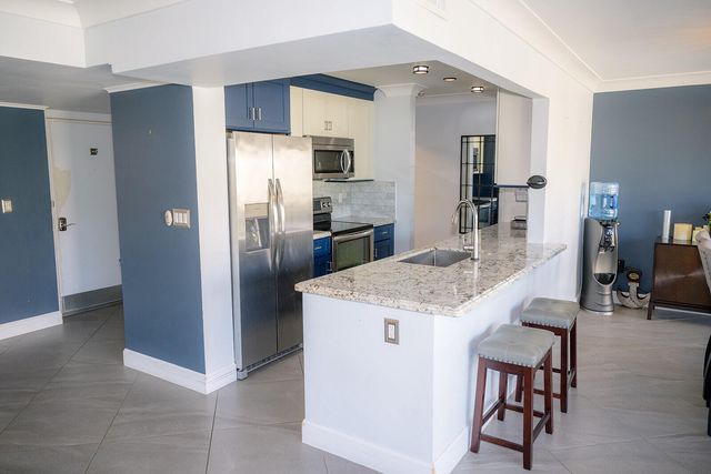 104500 Overseas Hwy Apt B204, Key Largo, FL 33037