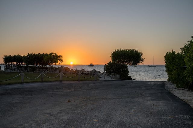 104500 Overseas Hwy Apt B204, Key Largo, FL 33037