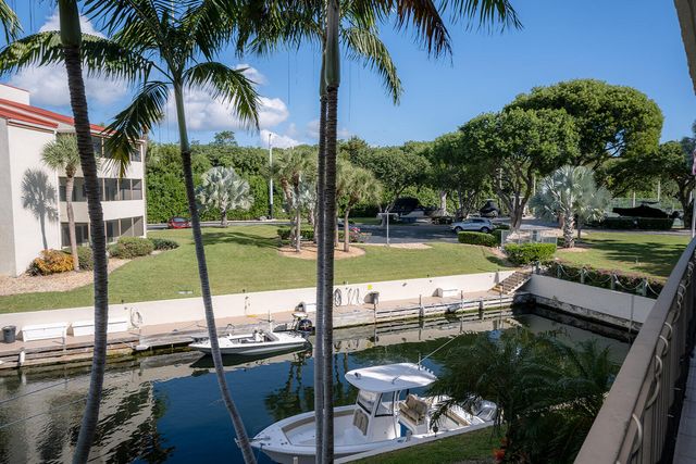 104500 Overseas Hwy Apt B204, Key Largo, FL 33037