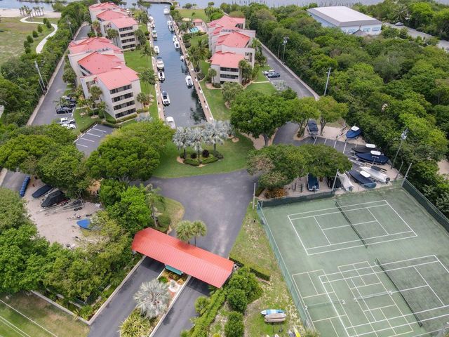104500 Overseas Hwy Apt B204, Key Largo, FL 33037
