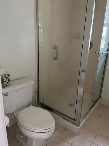 11 AMHERST Court D, Royal Palm Beach, FL 33411