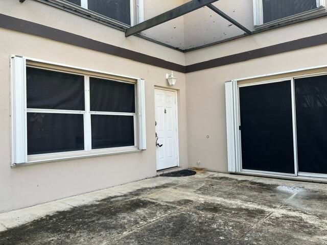 11 AMHERST Court D, Royal Palm Beach, FL 33411