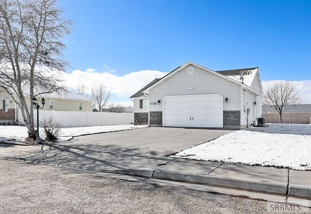 1146 S Curlew Drive, Ammon, ID 83406