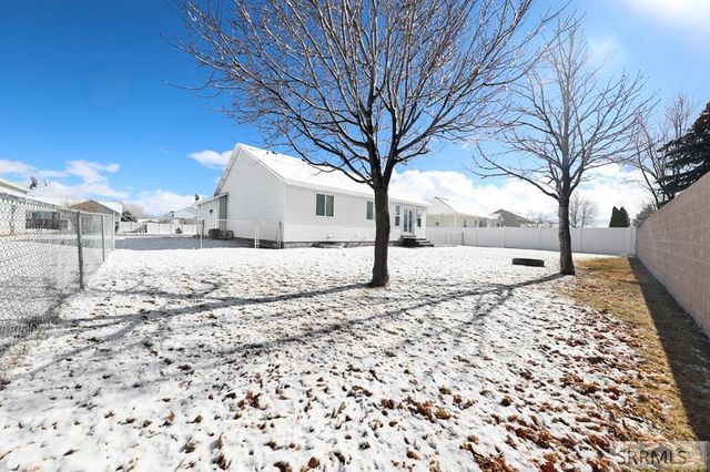 1146 S Curlew Drive, Ammon, ID 83406