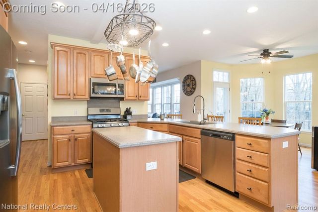 10219 Mill Pointe Drive, Goodrich, MI 48438