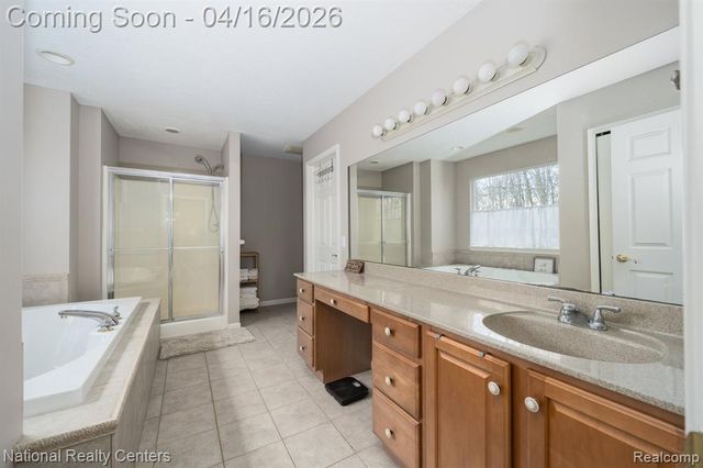 10219 Mill Pointe Drive, Goodrich, MI 48438