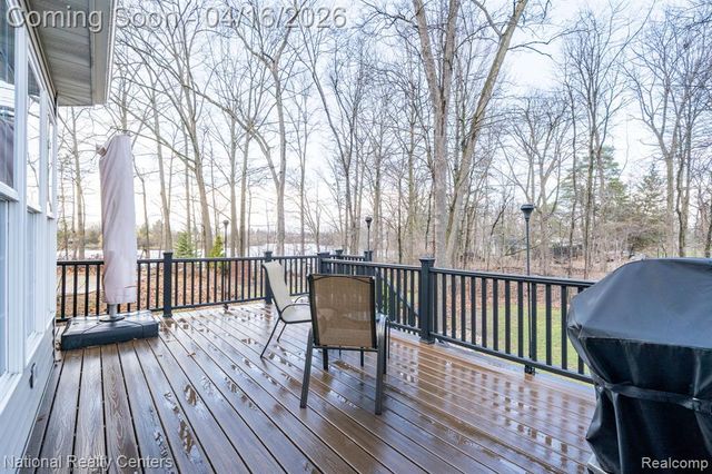 10219 Mill Pointe Drive, Goodrich, MI 48438