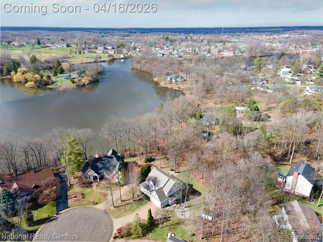 10219 Mill Pointe Drive, Goodrich, MI 48438