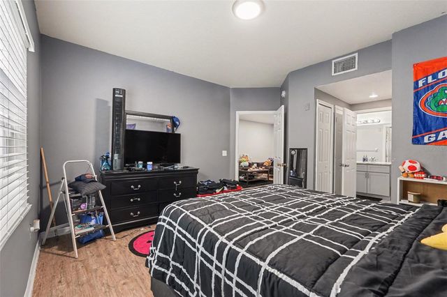 9517 AMBERDALE COURT 102, Riverview, FL 33578