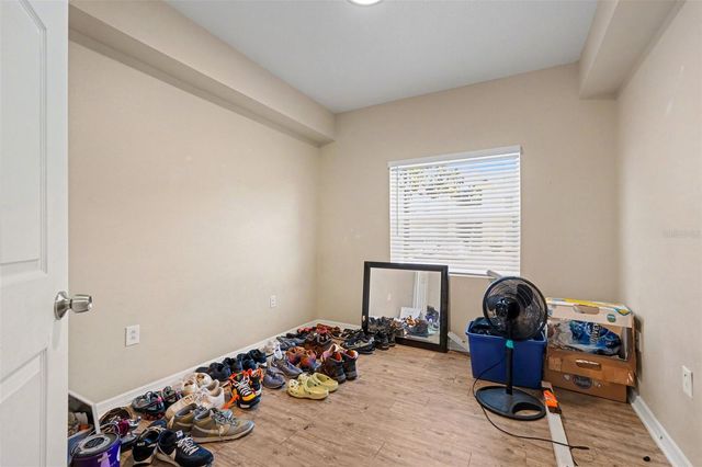 9517 AMBERDALE COURT 102, Riverview, FL 33578