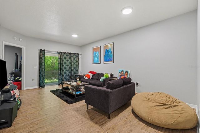 9517 AMBERDALE COURT 102, Riverview, FL 33578