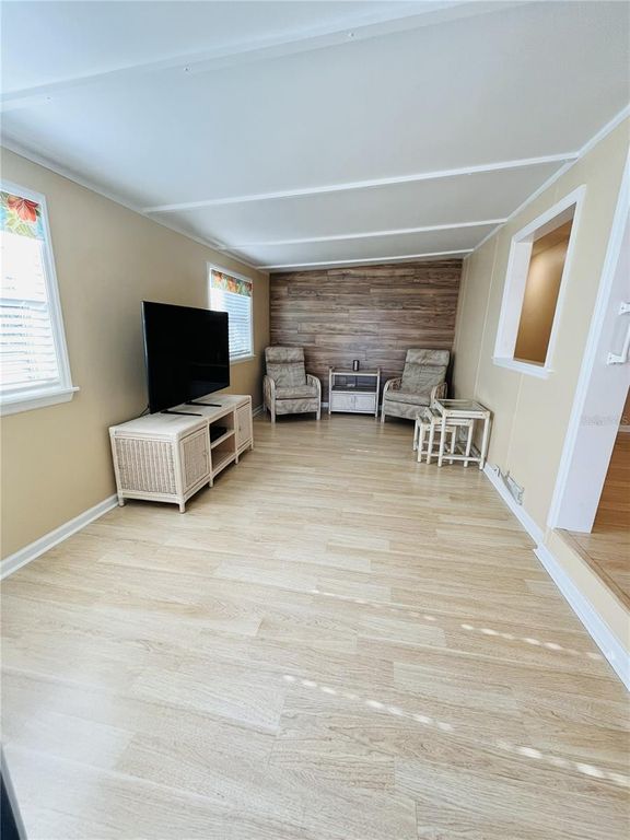 Image 21 of property listing at 6506 NEBRASKA STREET, Bradenton, FL 34207