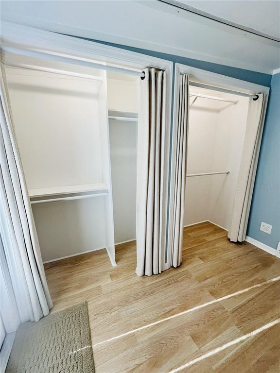 Image 32 of property listing at 6506 NEBRASKA STREET, Bradenton, FL 34207