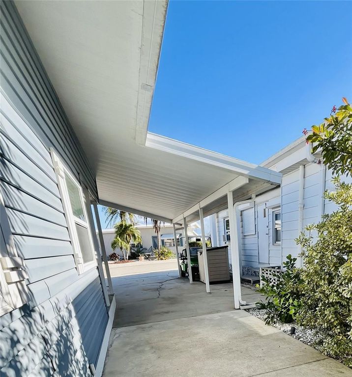 Image 54 of property listing at 6506 NEBRASKA STREET, Bradenton, FL 34207