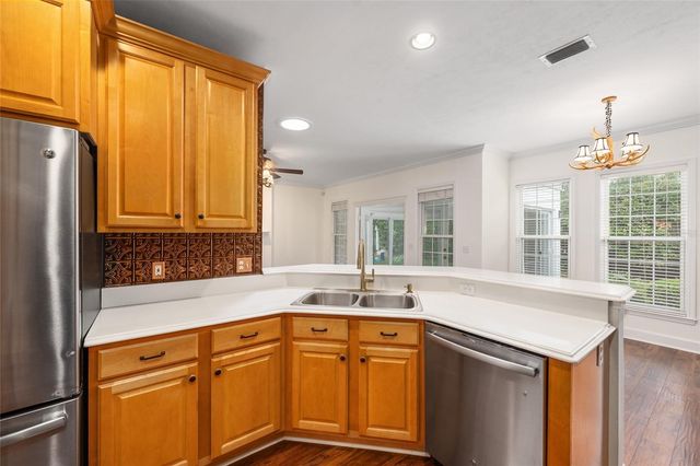 3526 NW 18TH AVENUE, Gainesville, FL 32605