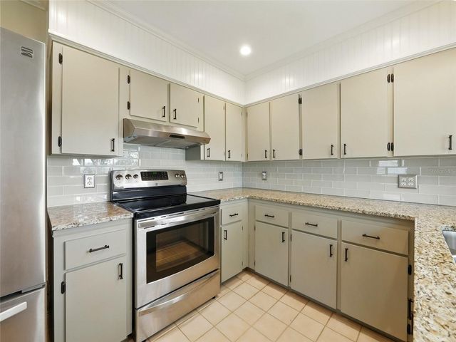 1426 CRESTVIEW DRIVE, Mount Dora, FL 32757