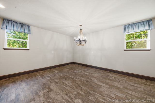 971 Wood Lake Drive, Sand Springs, OK 74063