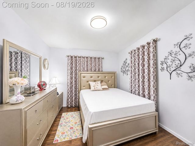 12021 Buffalo Street, Hamtramck, MI 48212