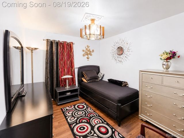 12021 Buffalo Street, Hamtramck, MI 48212