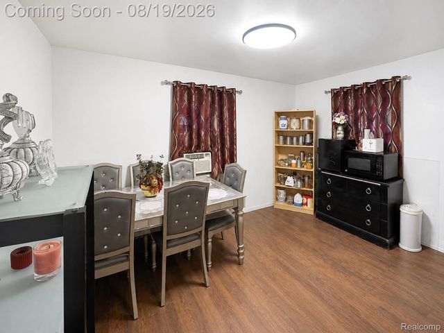 12021 Buffalo Street, Hamtramck, MI 48212