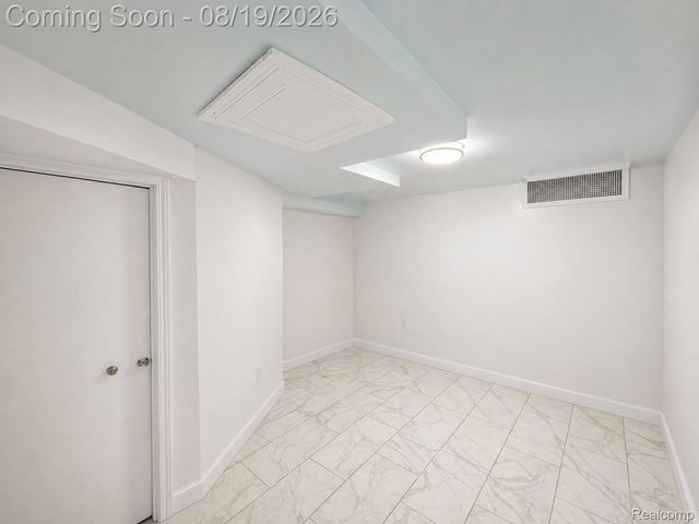 12021 Buffalo Street, Hamtramck, MI 48212