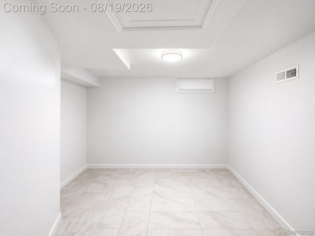 12021 Buffalo Street, Hamtramck, MI 48212