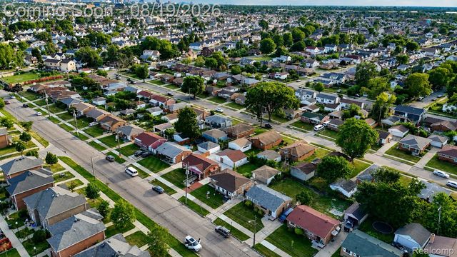 12021 Buffalo Street, Hamtramck, MI 48212