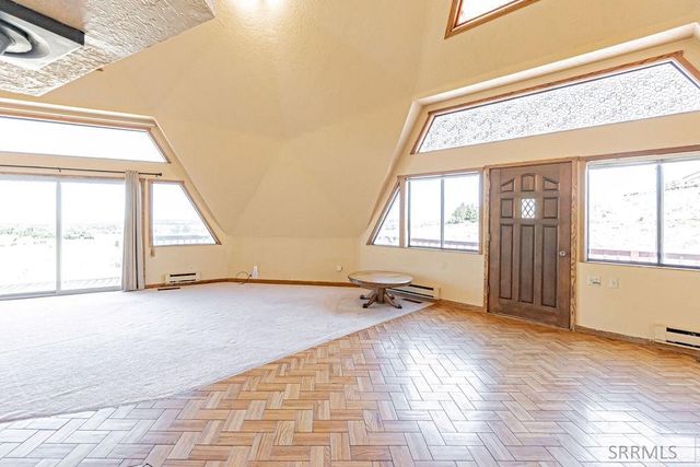 7260 E Valco Drive, Idaho Falls, ID 83401