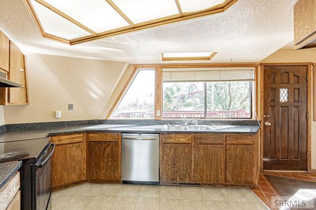 7260 E Valco Drive, Idaho Falls, ID 83401