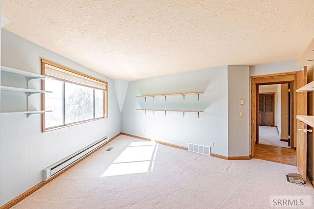 7260 E Valco Drive, Idaho Falls, ID 83401