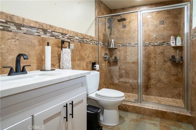 6930 Balcom, Reseda, CA 91335
