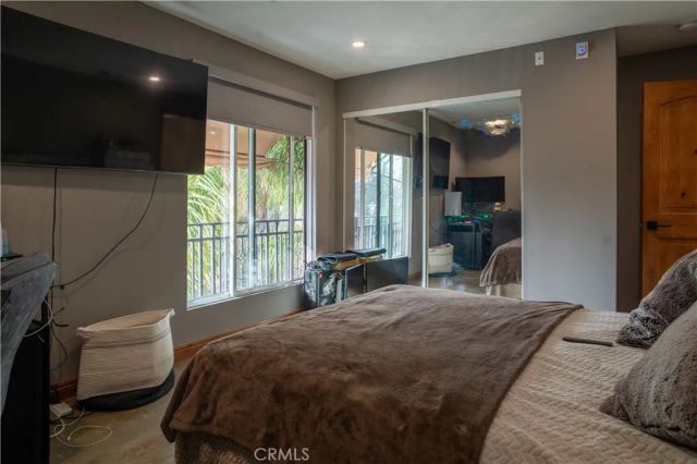 6930 Balcom, Reseda, CA 91335