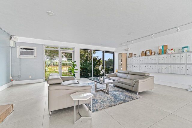 5500 NW 2nd Avenue 418, Boca Raton, FL 33487