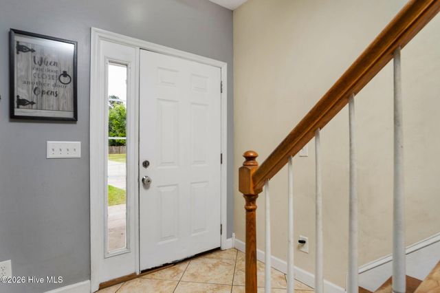 413 Little Creek Court, Jacksonville, NC 28546