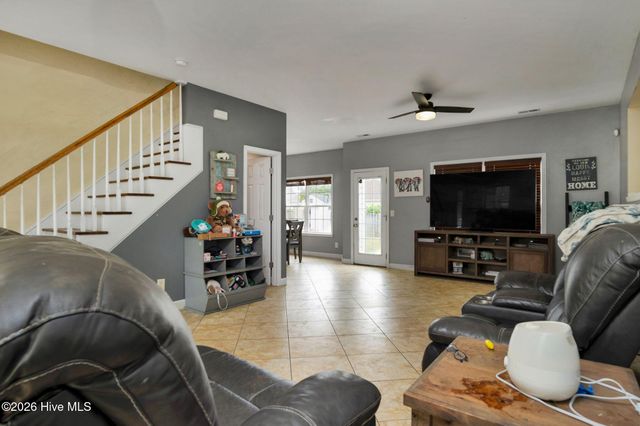 413 Little Creek Court, Jacksonville, NC 28546
