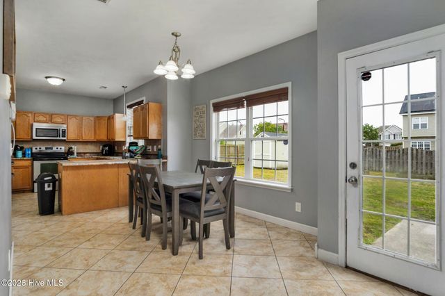 413 Little Creek Court, Jacksonville, NC 28546