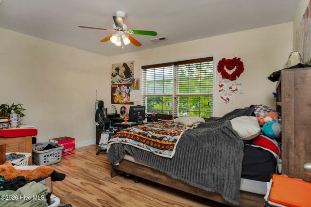 413 Little Creek Court, Jacksonville, NC 28546