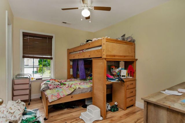 413 Little Creek Court, Jacksonville, NC 28546