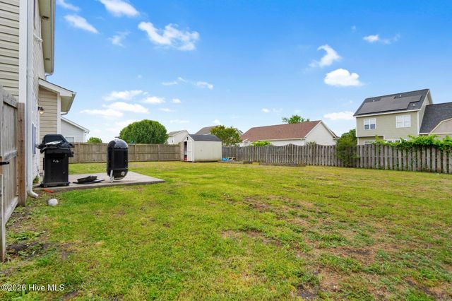 413 Little Creek Court, Jacksonville, NC 28546