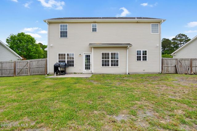 413 Little Creek Court, Jacksonville, NC 28546