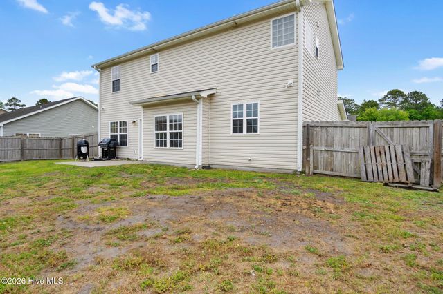 413 Little Creek Court, Jacksonville, NC 28546