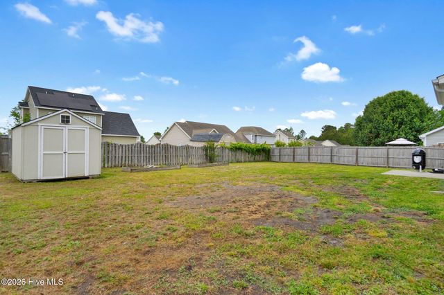 413 Little Creek Court, Jacksonville, NC 28546