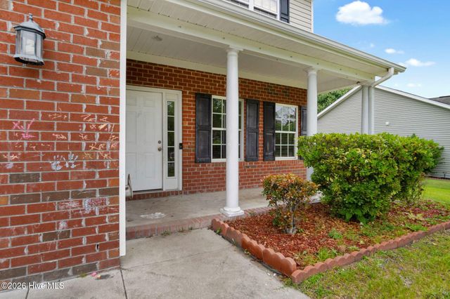 413 Little Creek Court, Jacksonville, NC 28546