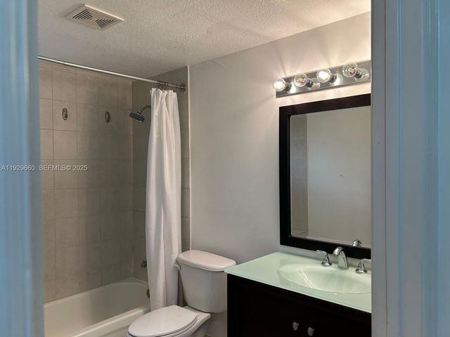 3410 Coral Way 505, Miami, FL 33145