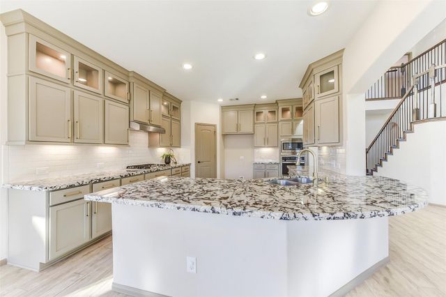 2802 Afton Drive, Pearland, TX 77581