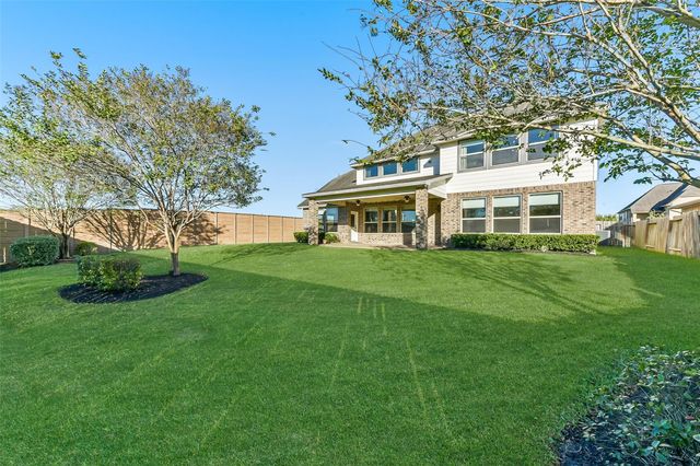 2802 Afton Drive, Pearland, TX 77581