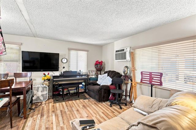 1850 W Orangethorpe Avenue W 44, Fullerton, CA 92833